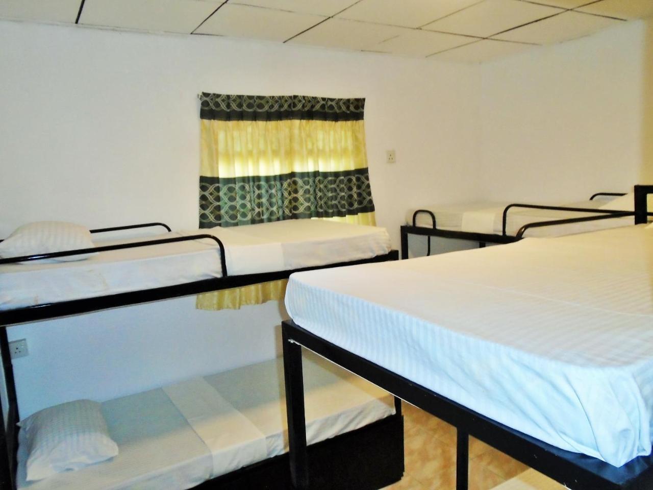 Ceylon Hostel-Galle Unawatuna Esterno foto