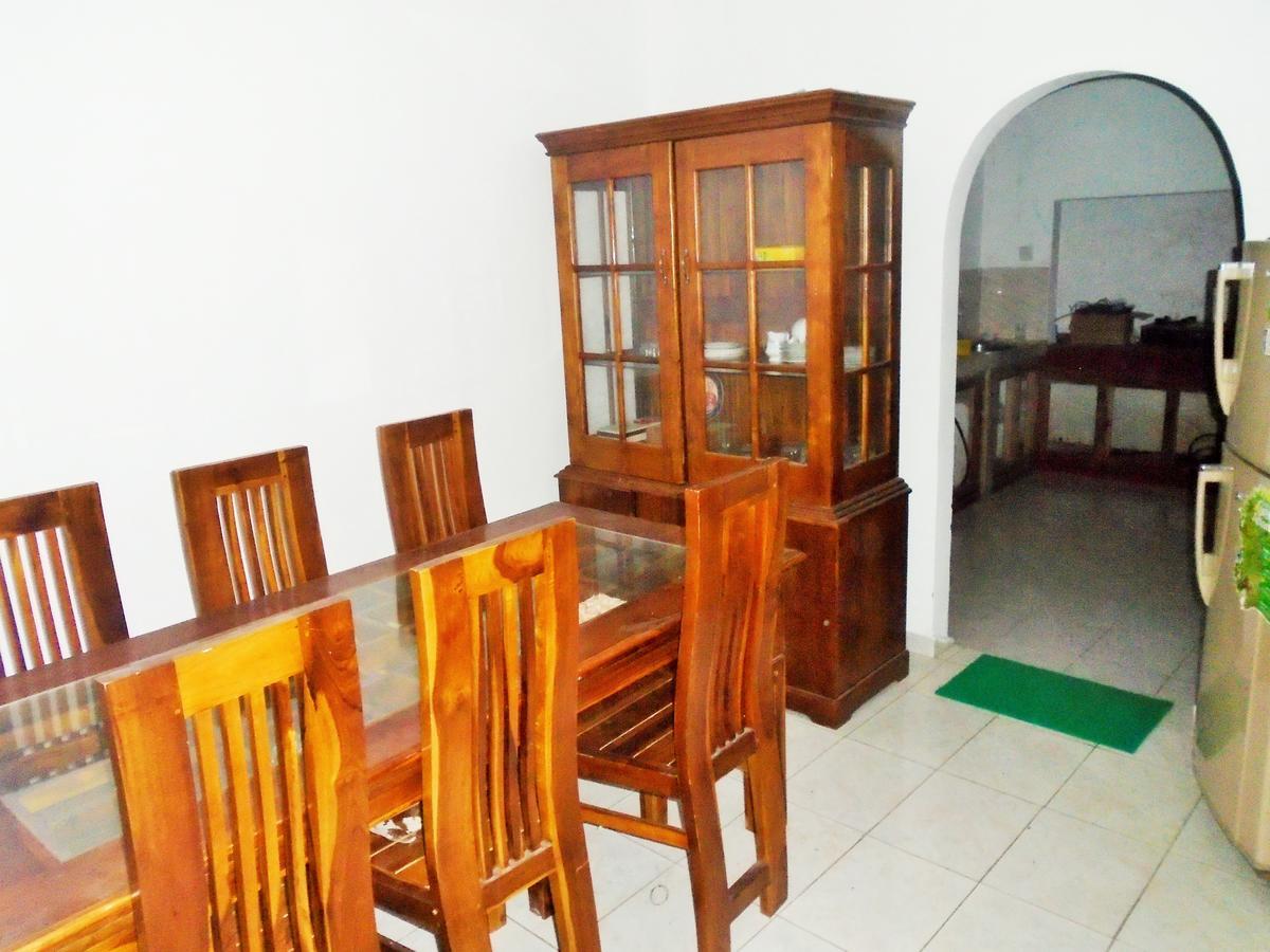 Ceylon Hostel-Galle Unawatuna Esterno foto