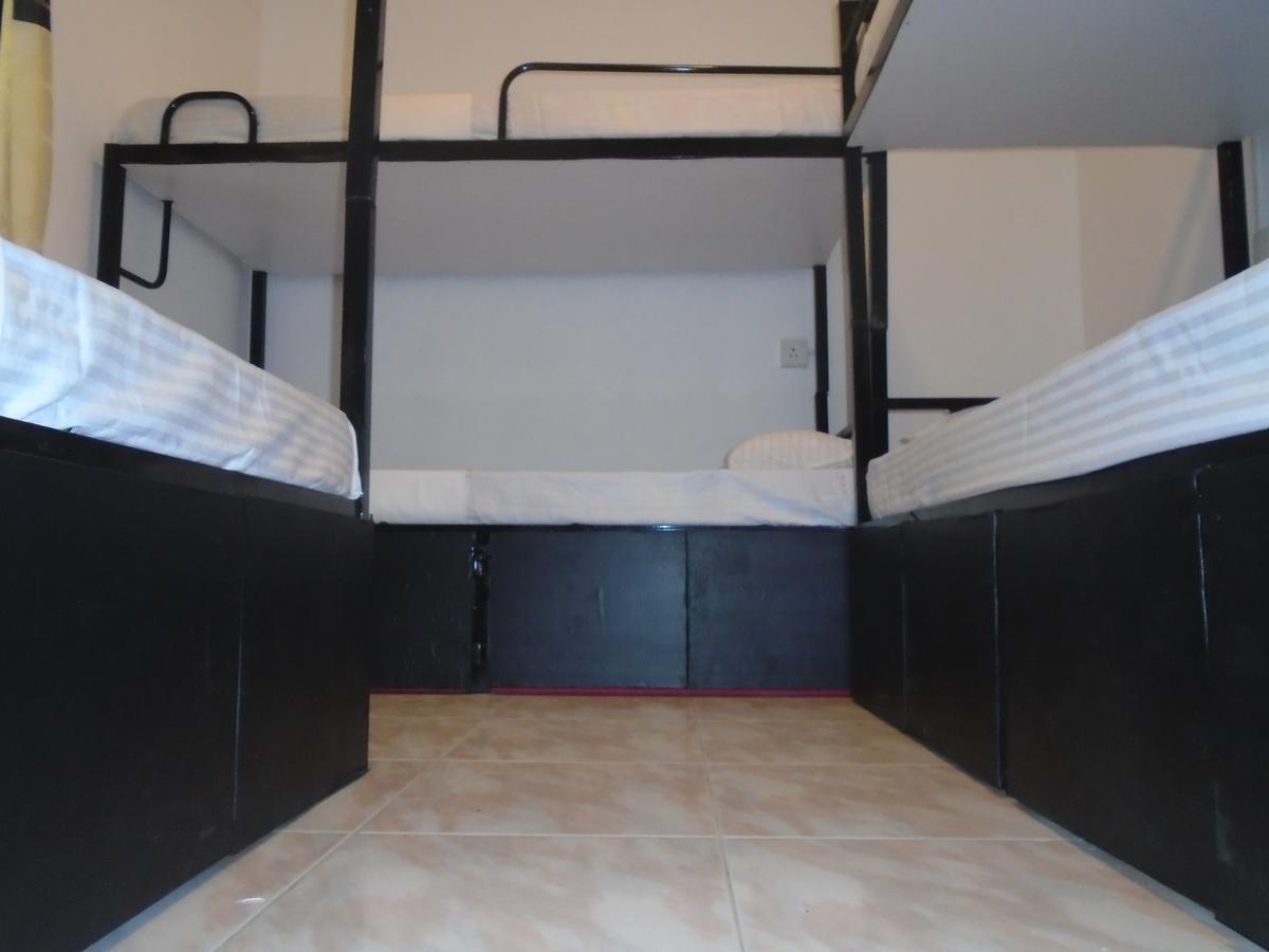 Ceylon Hostel-Galle Unawatuna Esterno foto