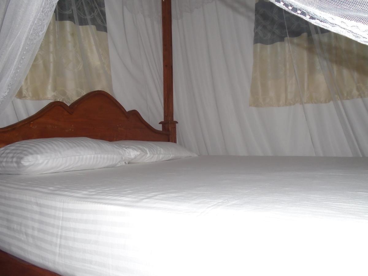 Ceylon Hostel-Galle Unawatuna Esterno foto